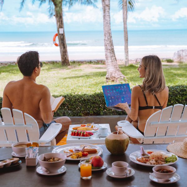 SEATHRU RESTAURANT 6 4